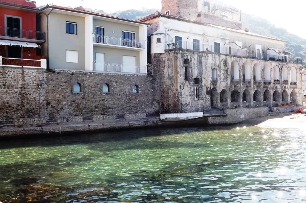 Casa Vacanze Porto Delle Gatte Santa Maria di Castellabate Exterior foto
